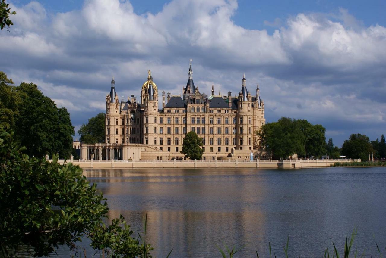 Altstadtblick Schwerin Mit Parkplatz 4-Etage - Abc193 By Abcwismar Exteriör bild